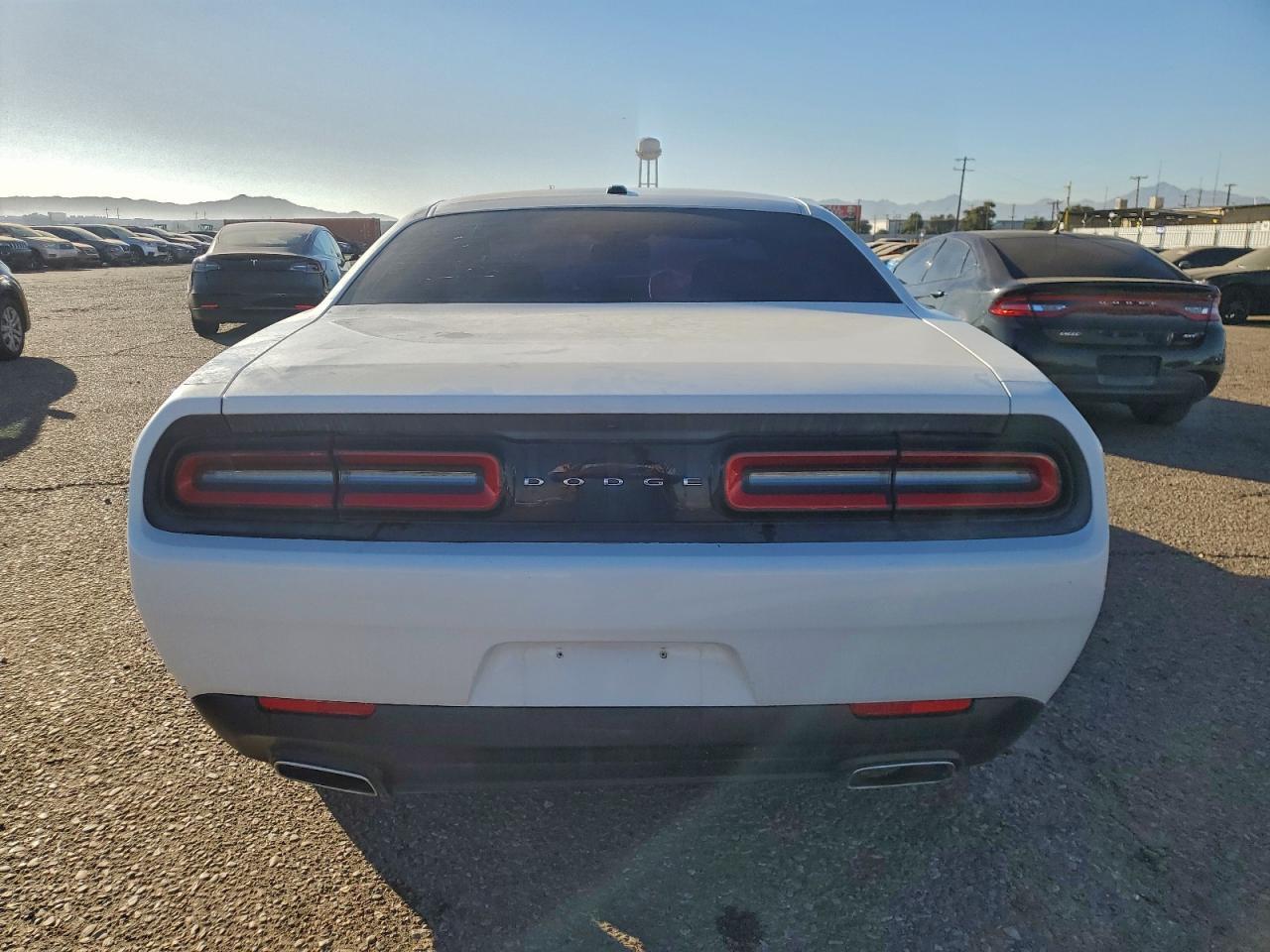 2015 Dodge Challenger Sxt - Фото 6