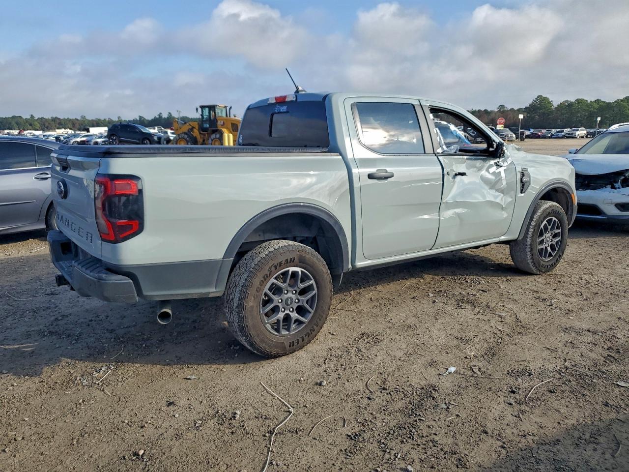2024 Ford Ranger Xlt - Фото 3