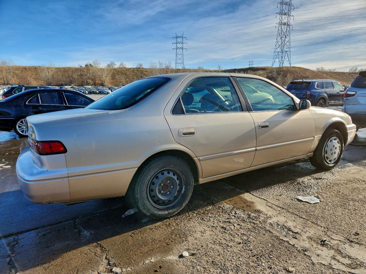 1997 Toyota Camry Le - Image 3