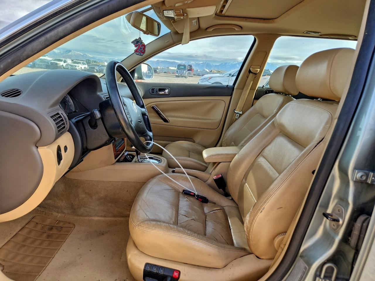 2005 Volkswagen Passat Glx 4Motion - Image 7