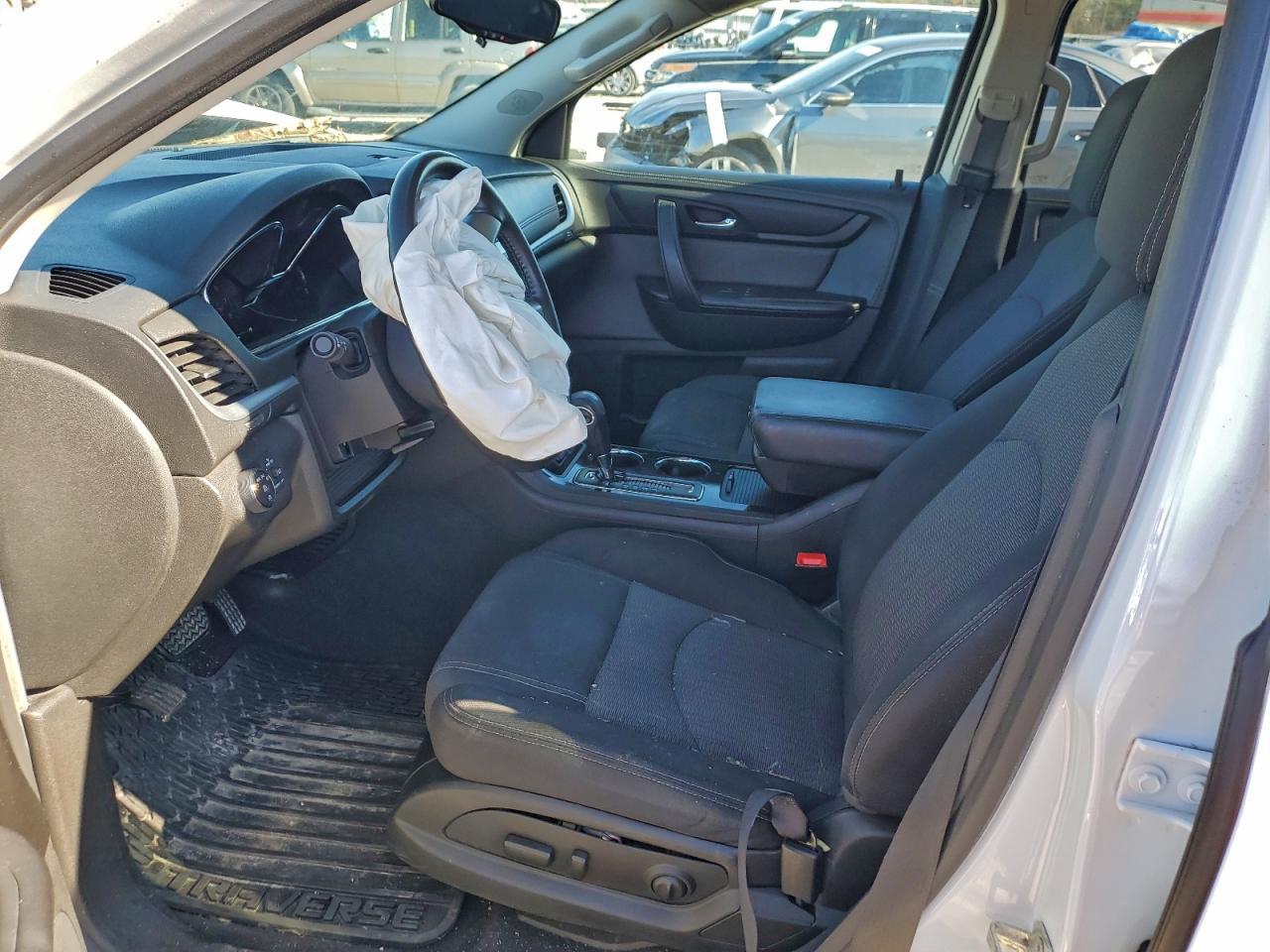 2016 Chevrolet Traverse Lt - Фото 7