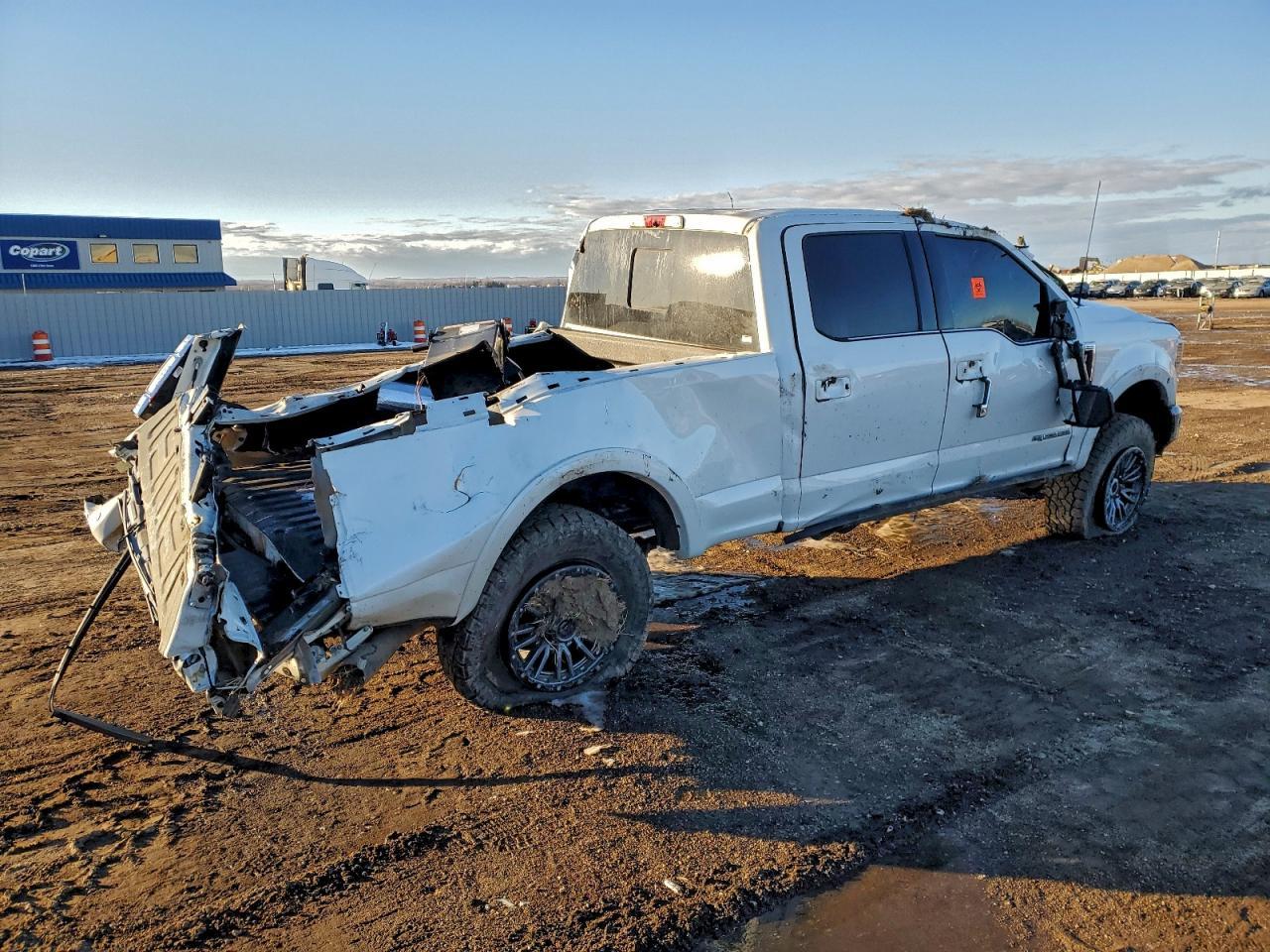 2022 Ford F350 Super Duty - Image 3
