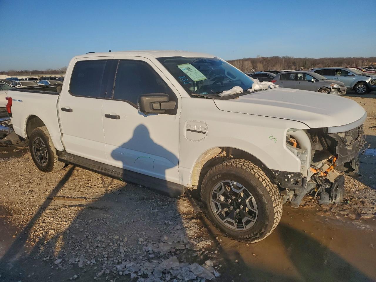 2022 Ford F150 Lightning Pro - Фото 4