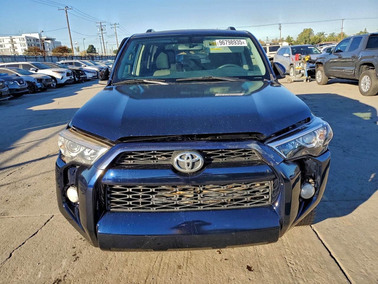 2019 Toyota 4Runner Sr5 - Image 5