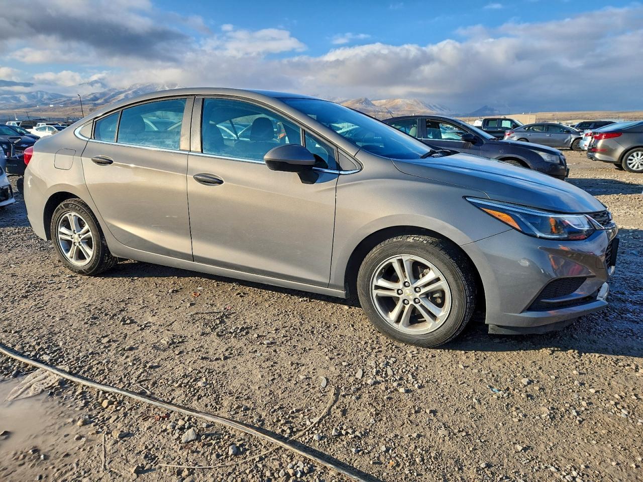 2018 Chevrolet Cruze Lt - Image 4