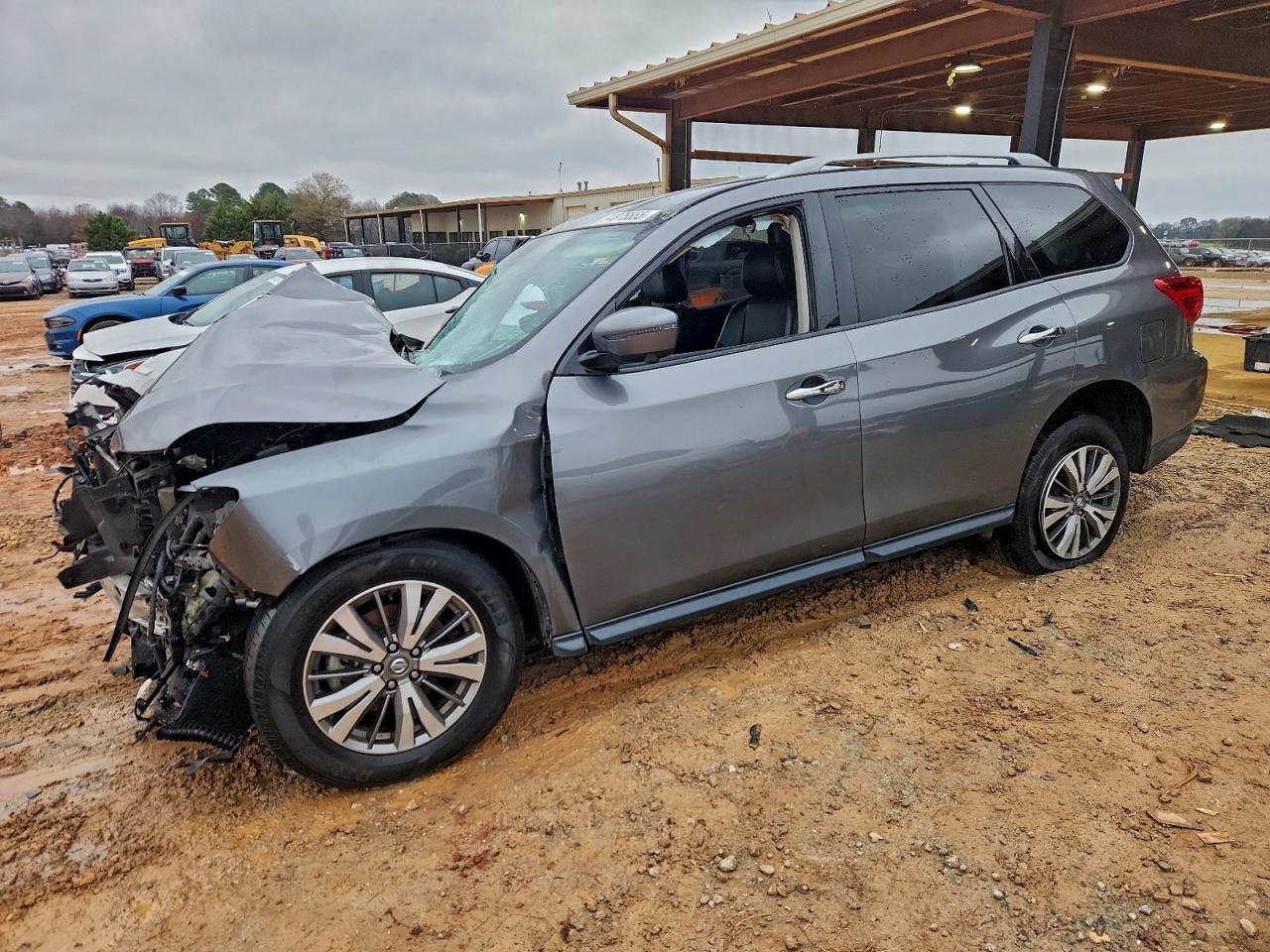 2019 Nissan Pathfinder S