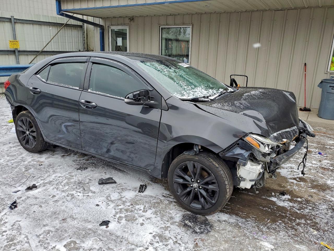 2017 Toyota Corolla L - Фото 4