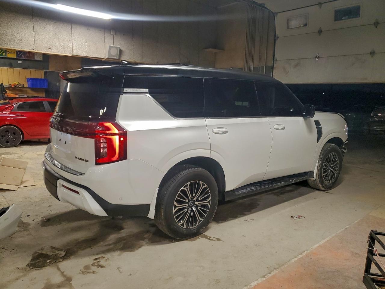 2025 Nissan Armada Platinum - Фото 3