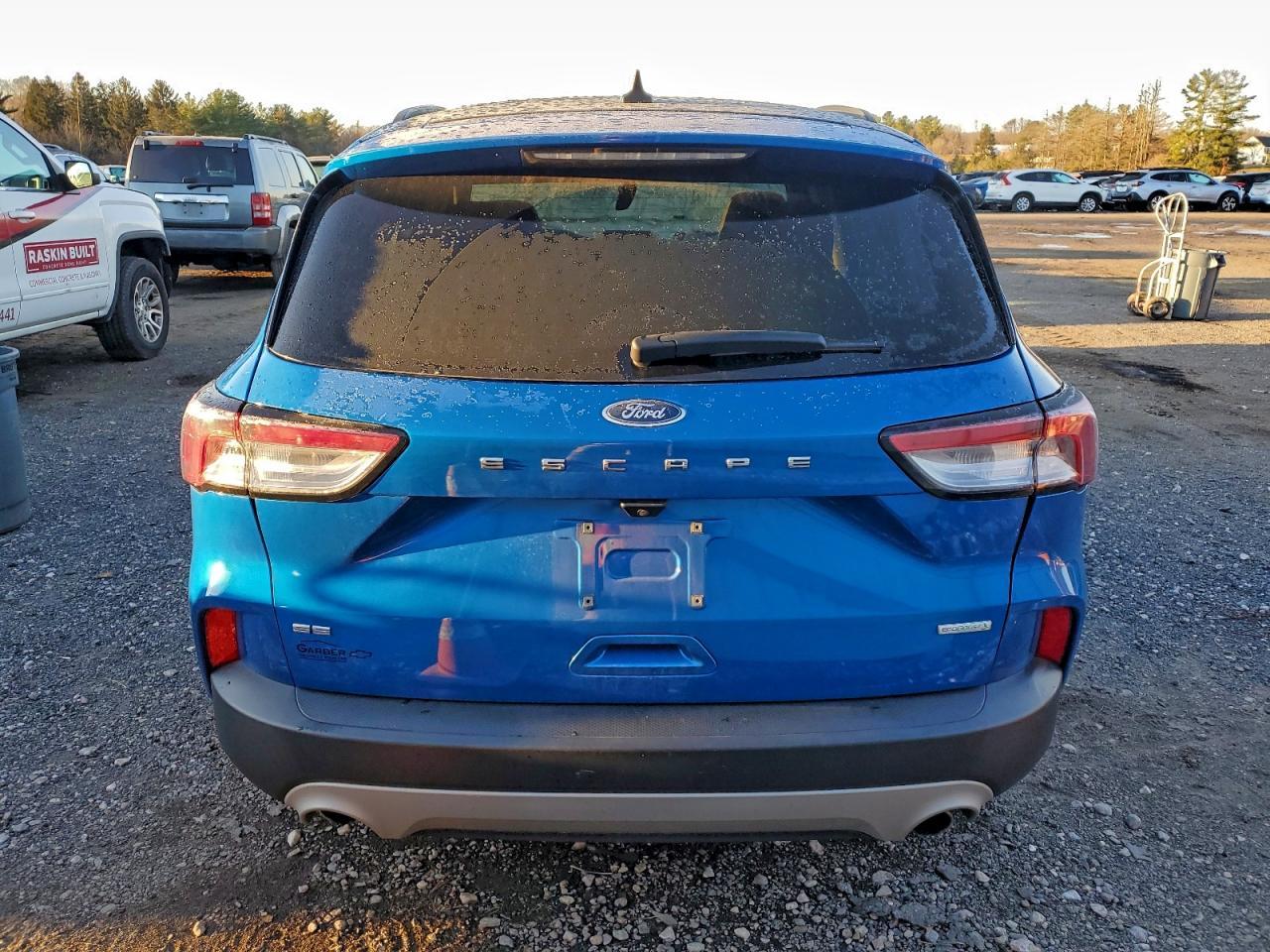 2020 Ford Escape Se - Фото 6