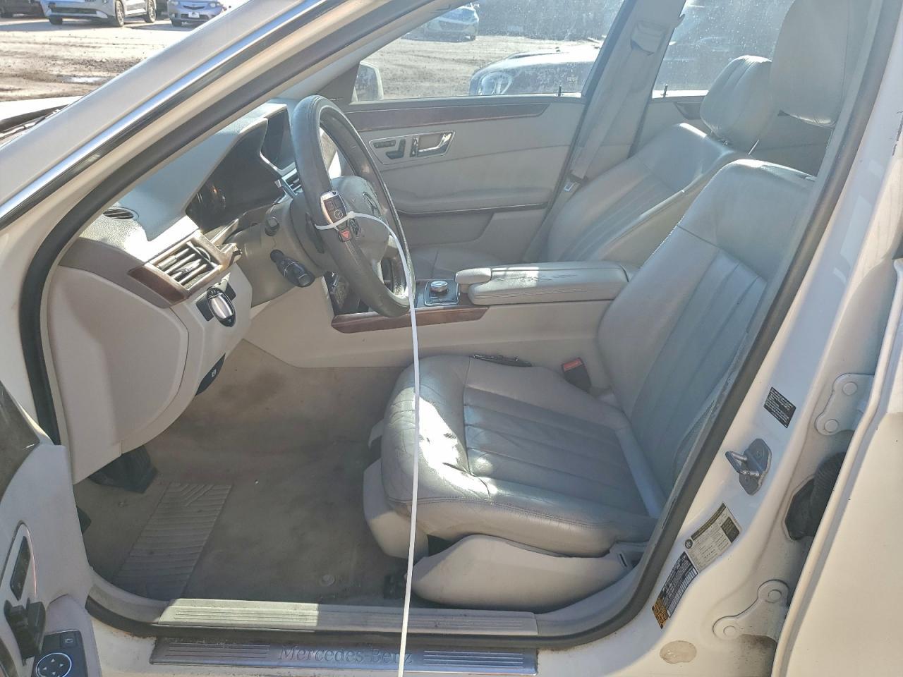 2010 Mercedes-Benz E 350 - Фото 7