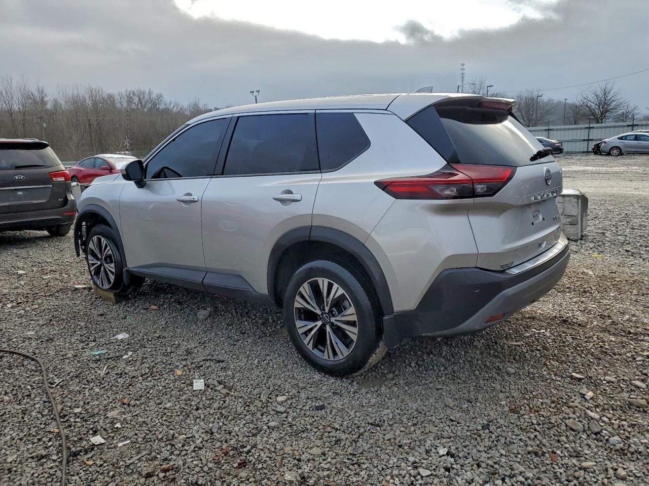 2023 Nissan Rogue Sv - Фото 2
