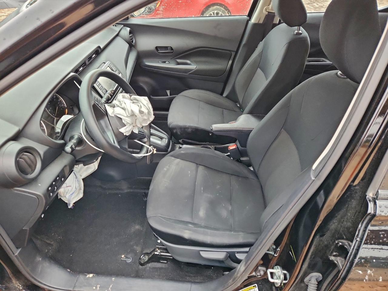 2025 Nissan Kicks Play S - Фото 7