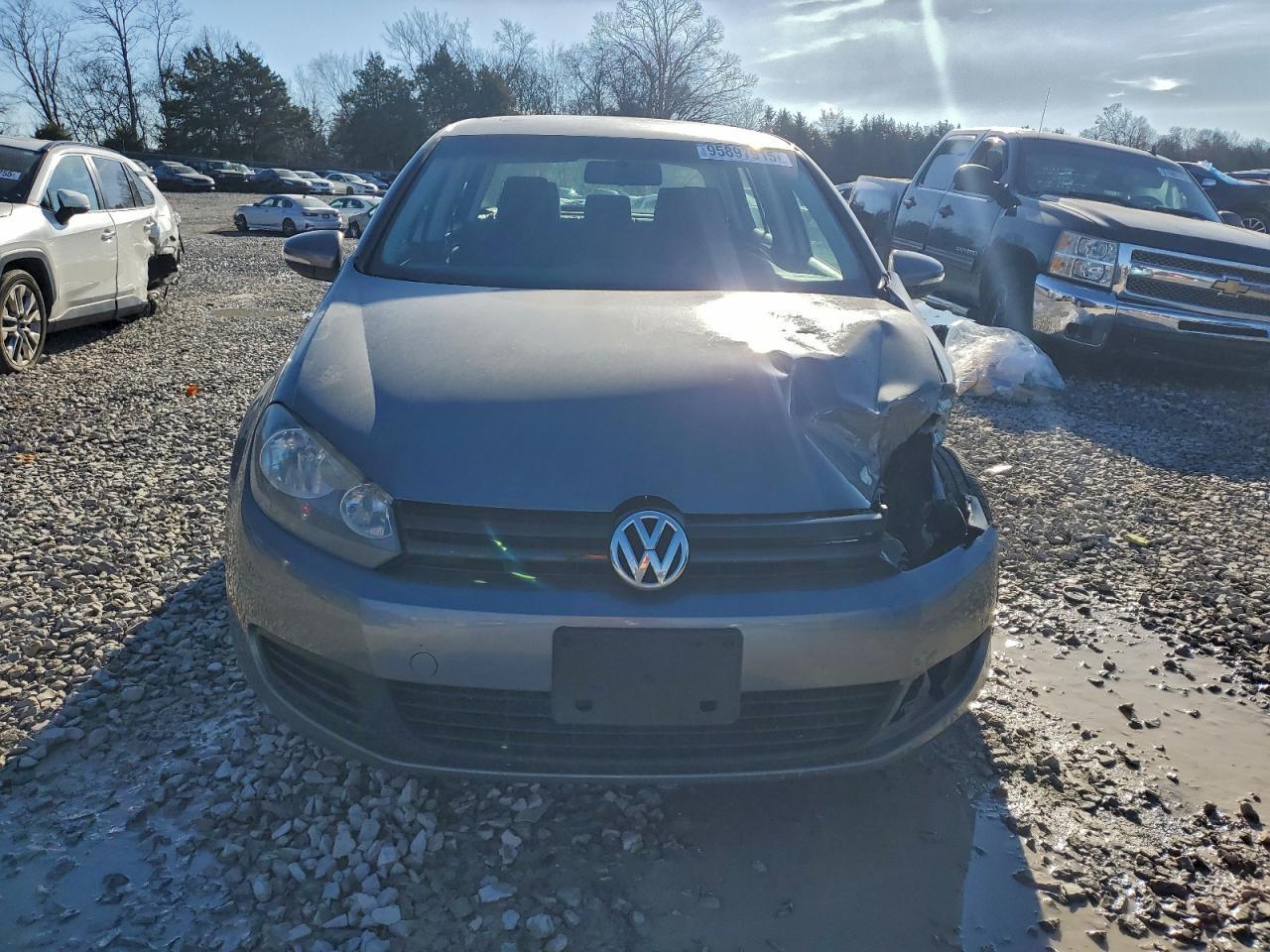 2013 Volkswagen Golf - Image 5