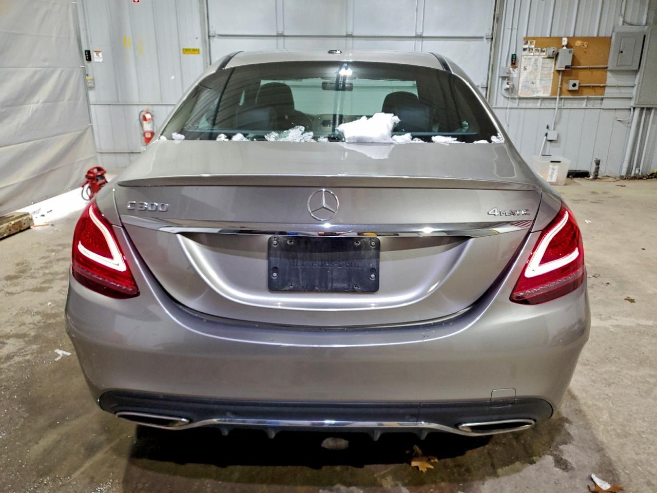 2020 Mercedes-Benz C 300 4Matic - Фото 6