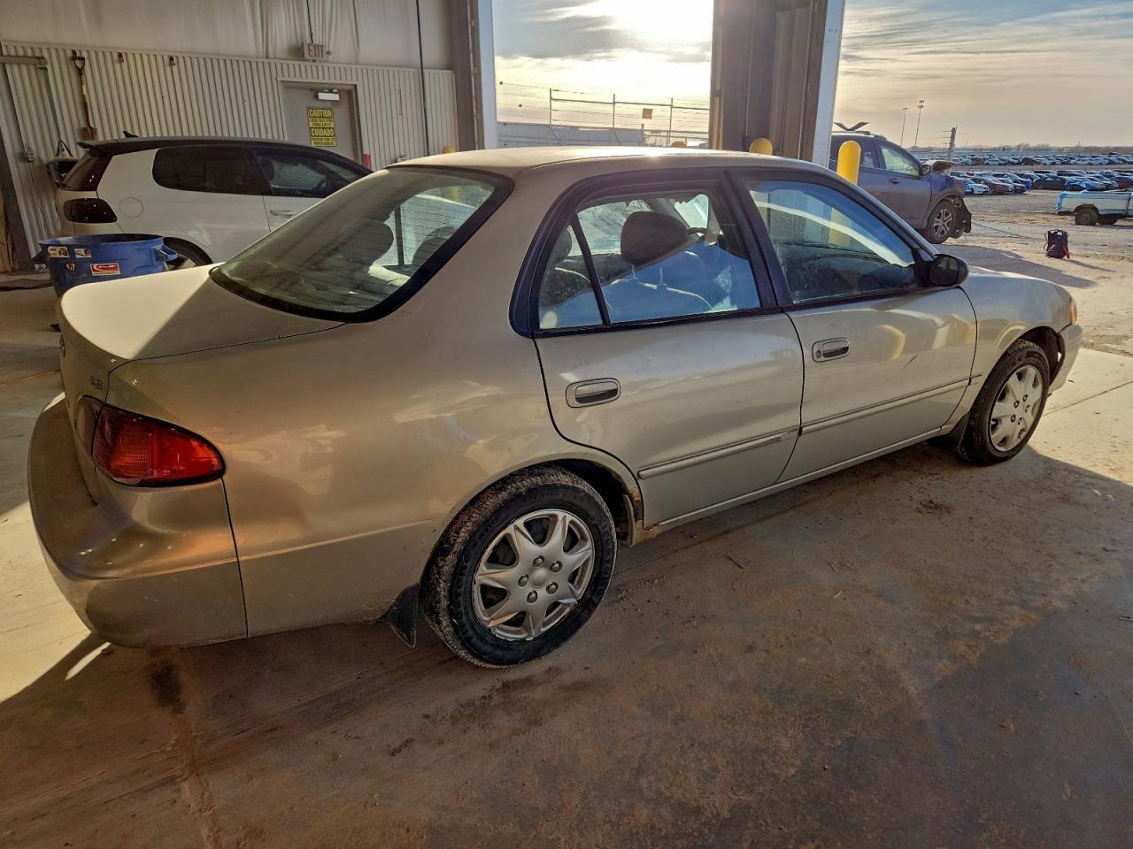 2002 Toyota Corolla Ce - Фото 3