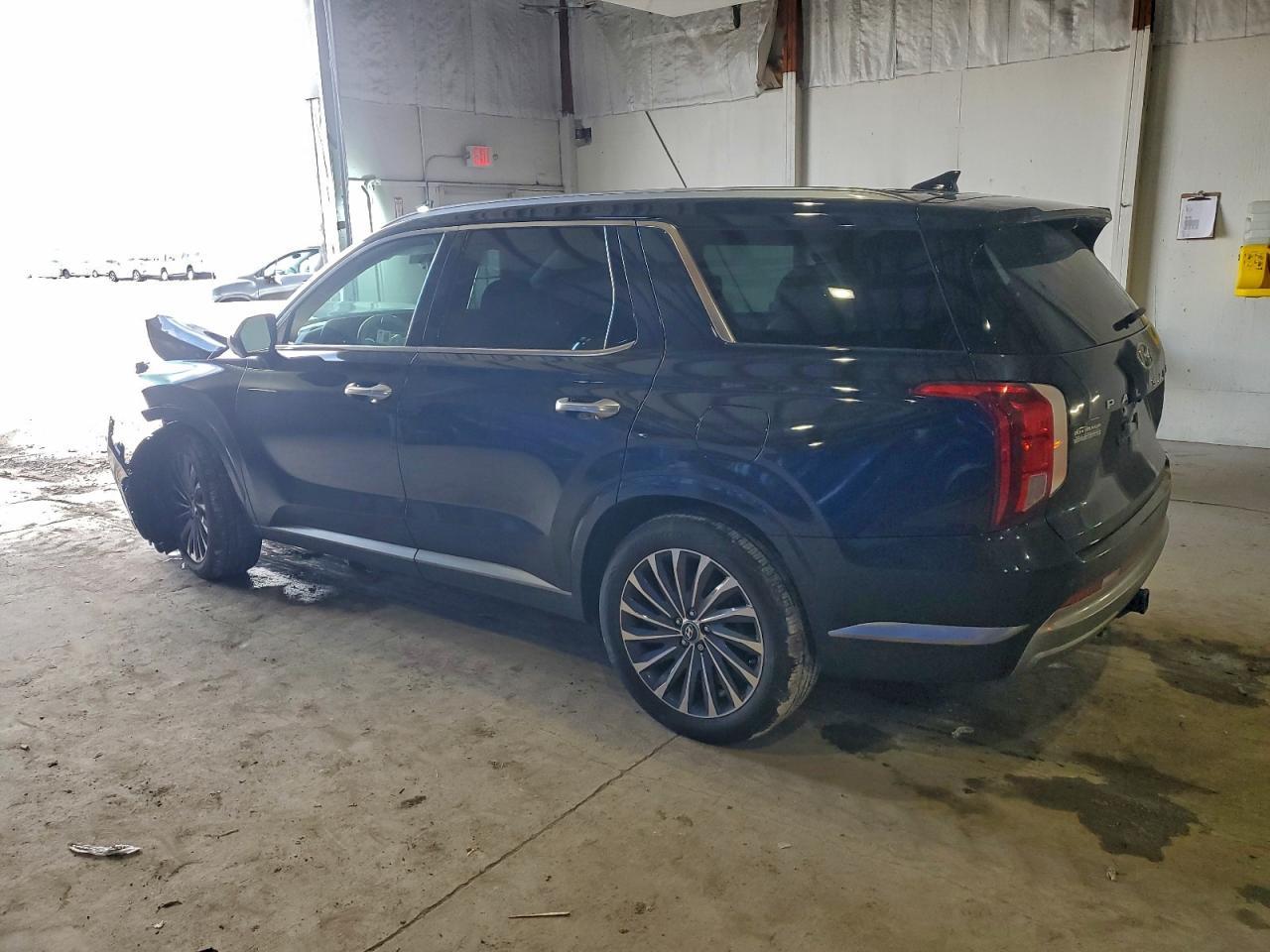 2024 Hyundai Palisade Calligraphy - Image 2