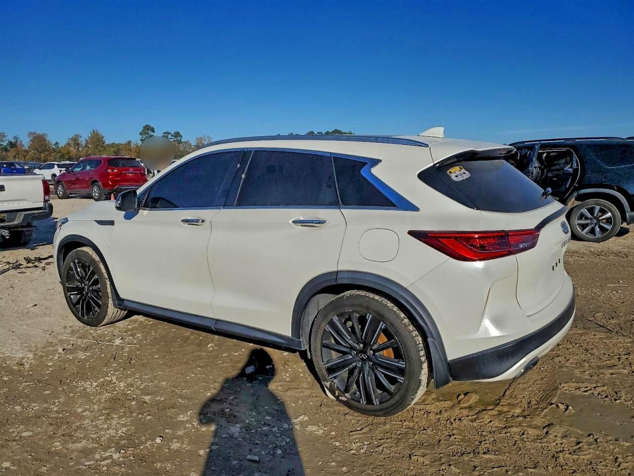 2022 Infiniti Qx50 Luxe - Image 2