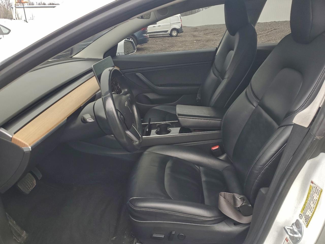 2018 Tesla Model 3 - Image 7