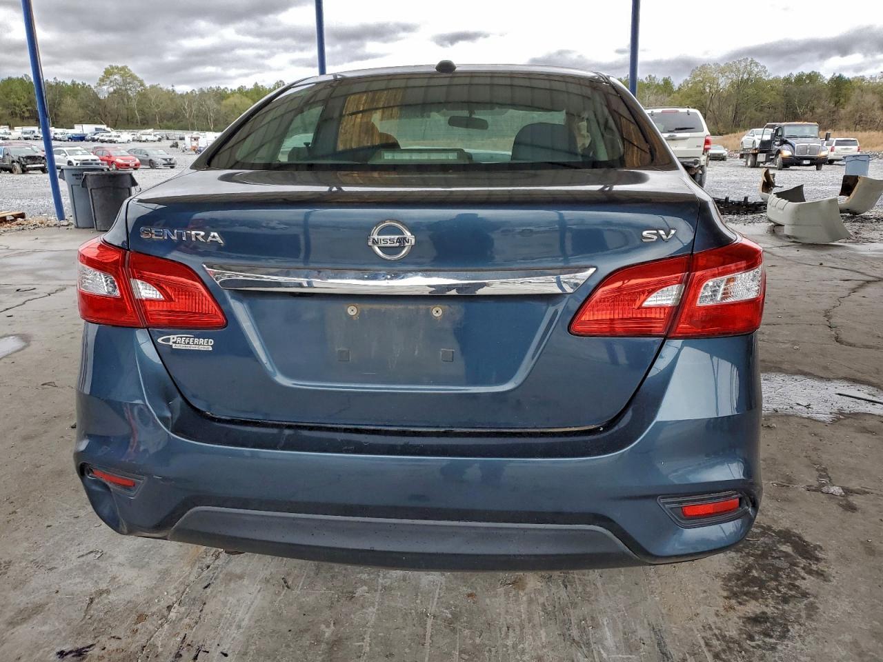 2016 Nissan Sentra S - Image 6