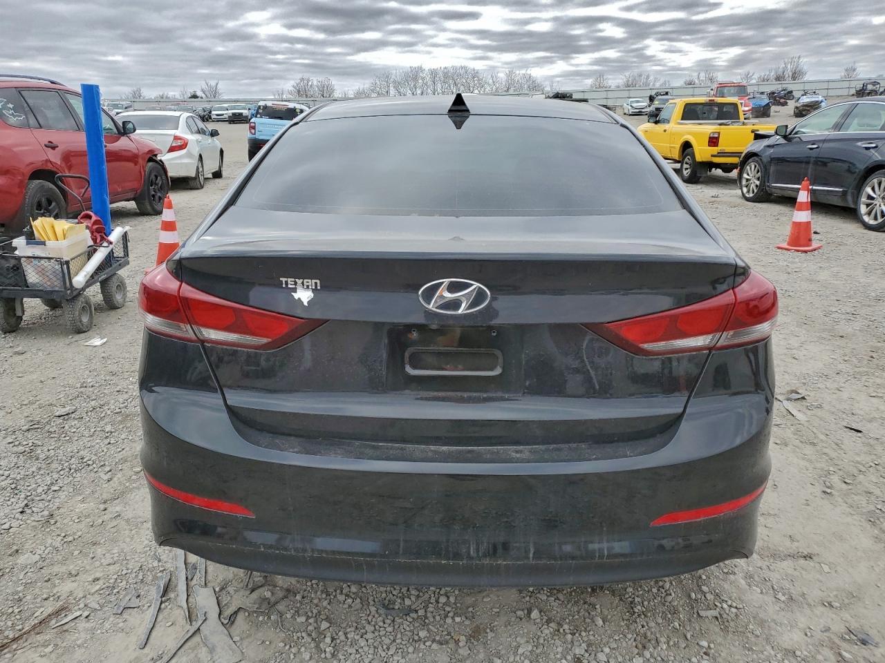 2018 Hyundai Elantra Sel - Фото 6