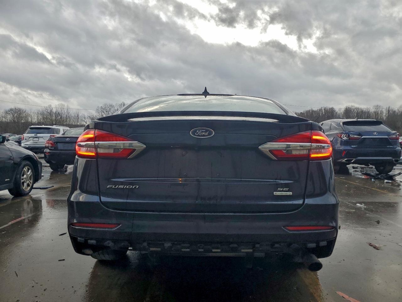 2020 Ford Fusion Se - Image 6