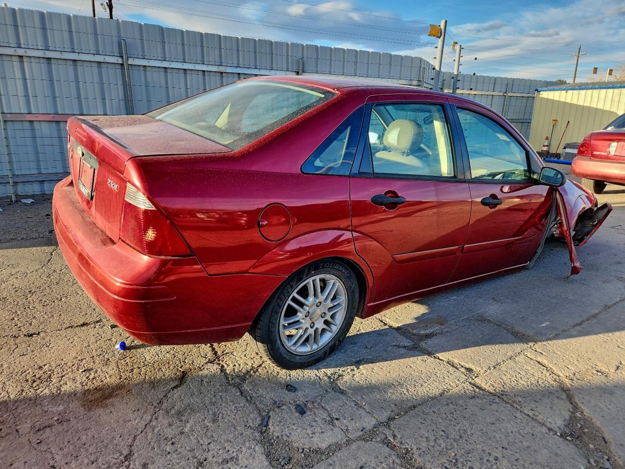 2005 Ford Focus Zx4 - Фото 3