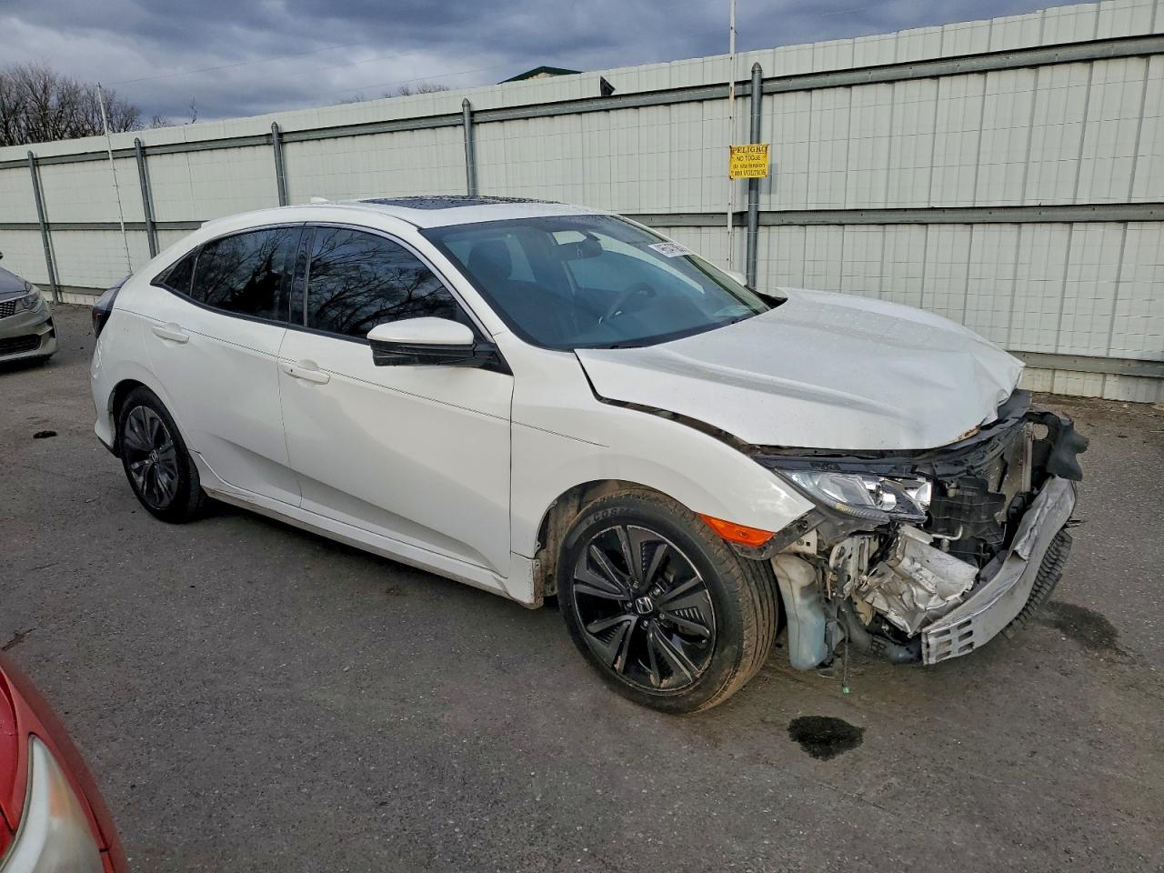 2018 Honda Civic Ex - Image 4