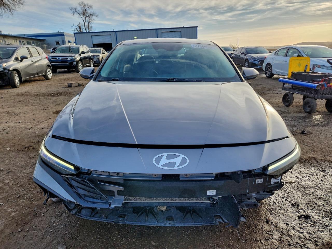 2024 Hyundai Elantra Sel - Image 5