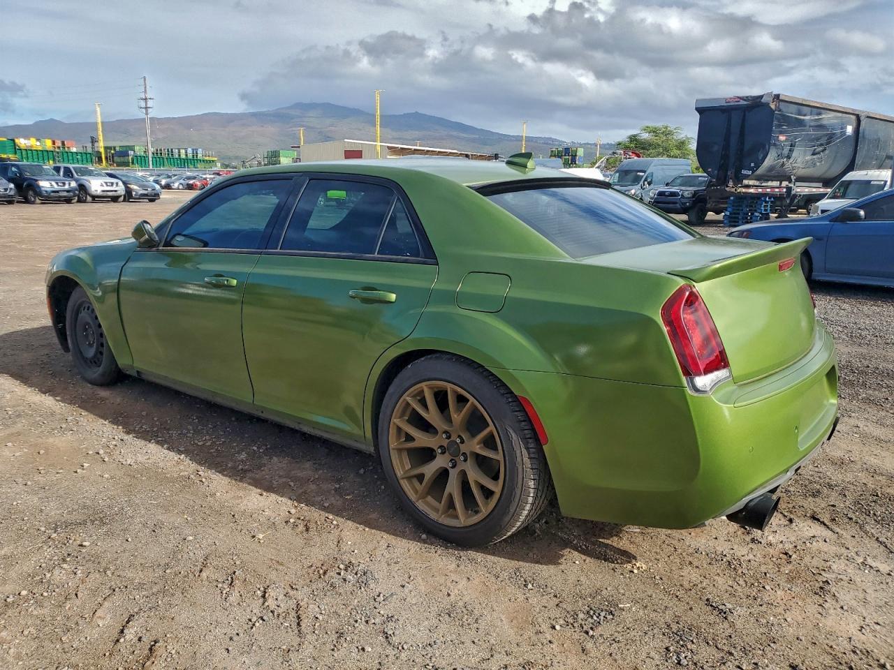 2018 Chrysler 300 S - Фото 2