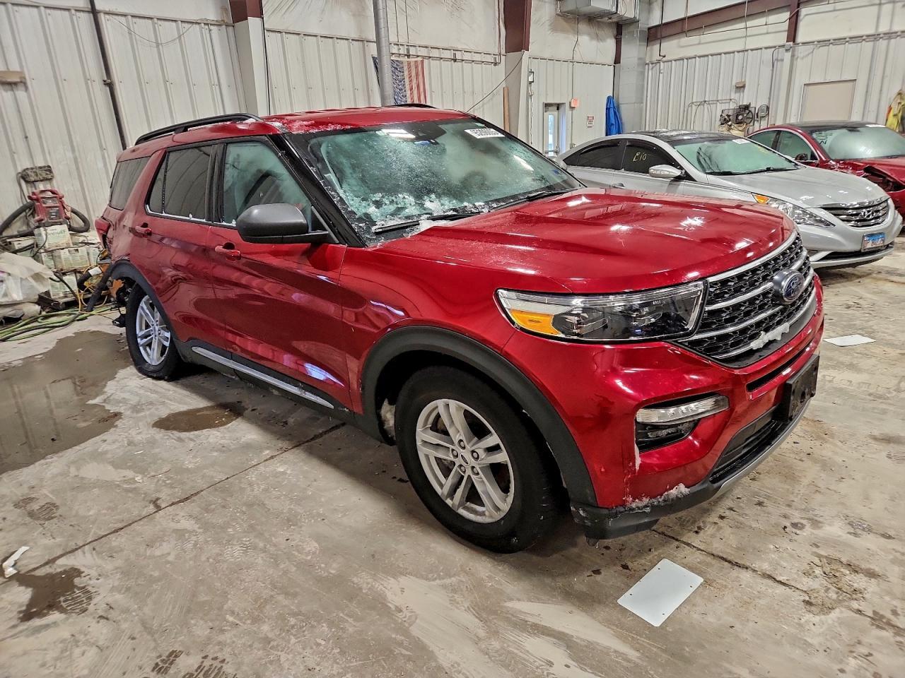 2022 Ford Explorer Xlt - Image 4