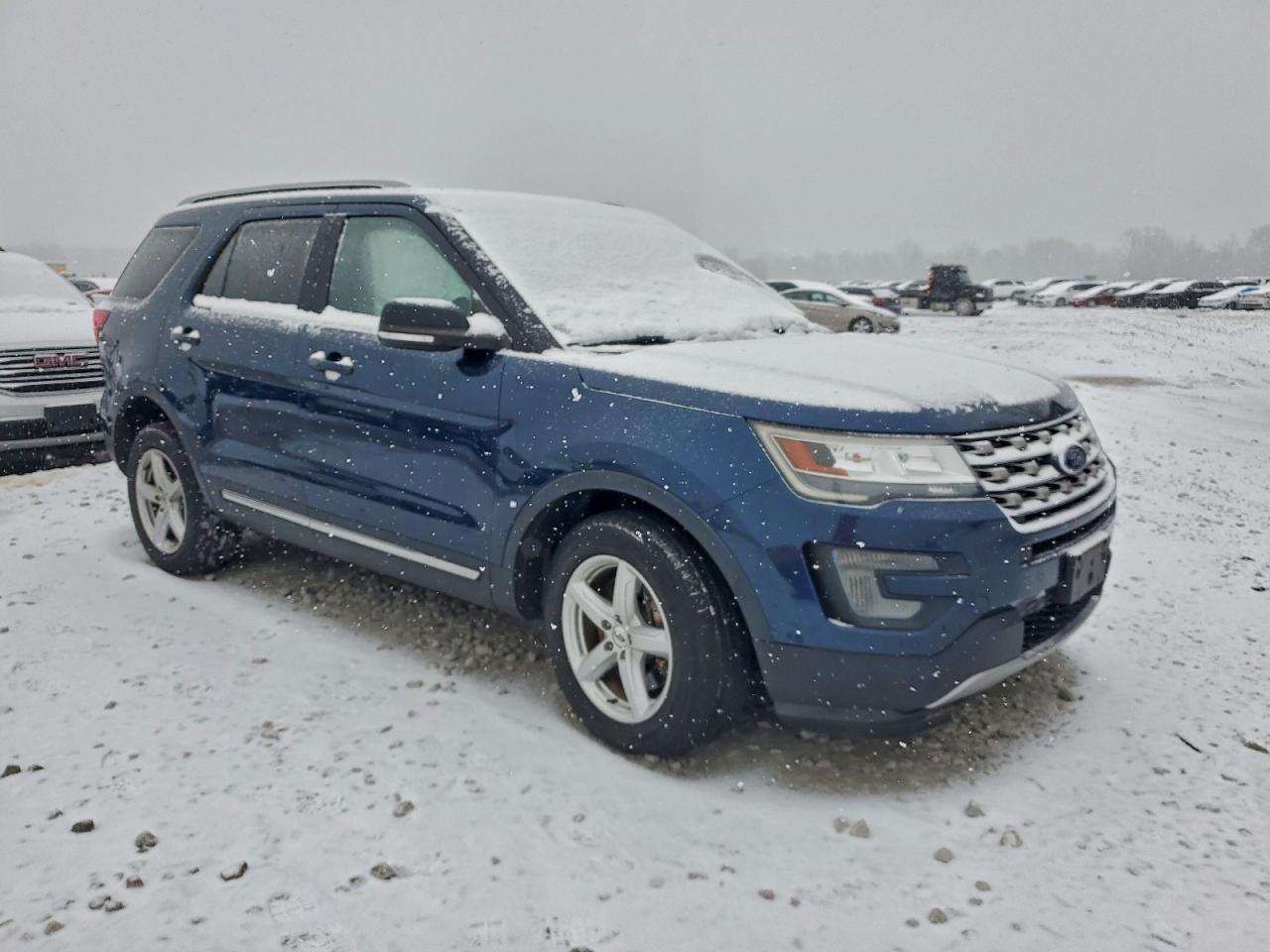 2016 Ford Explorer Xlt - Image 4