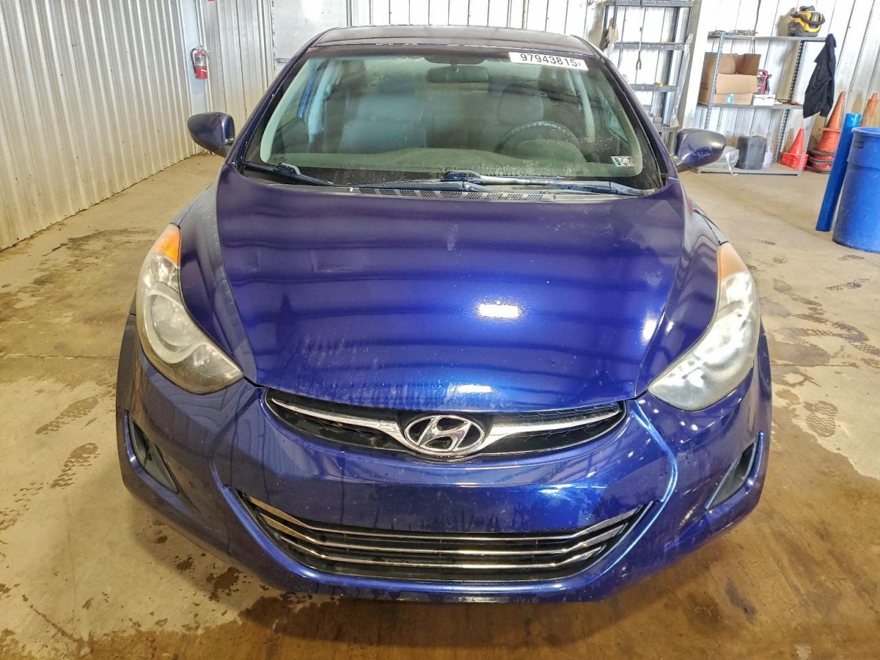 2011 Hyundai Elantra Gls - Фото 5