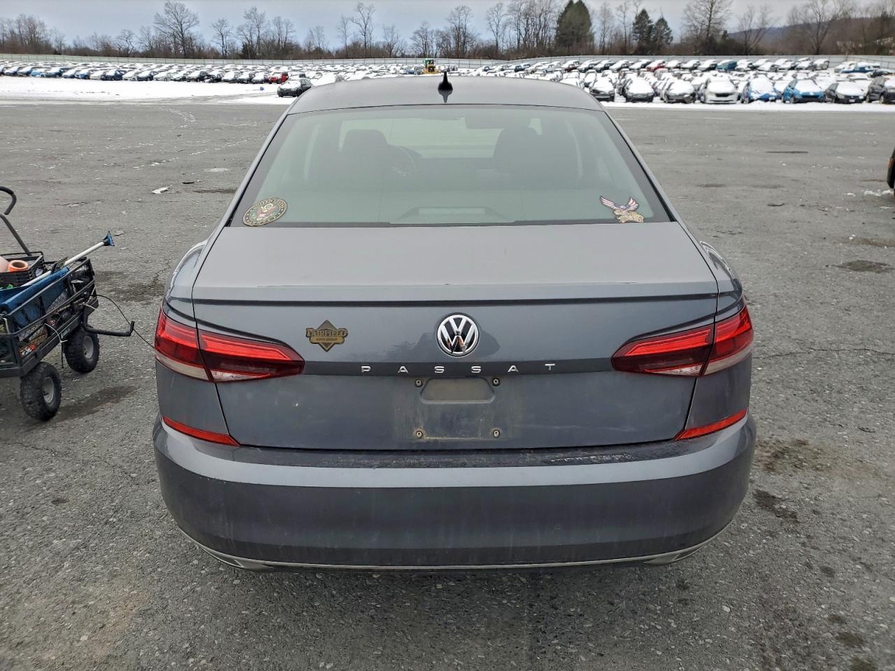 2021 Volkswagen Passat S - Фото 6