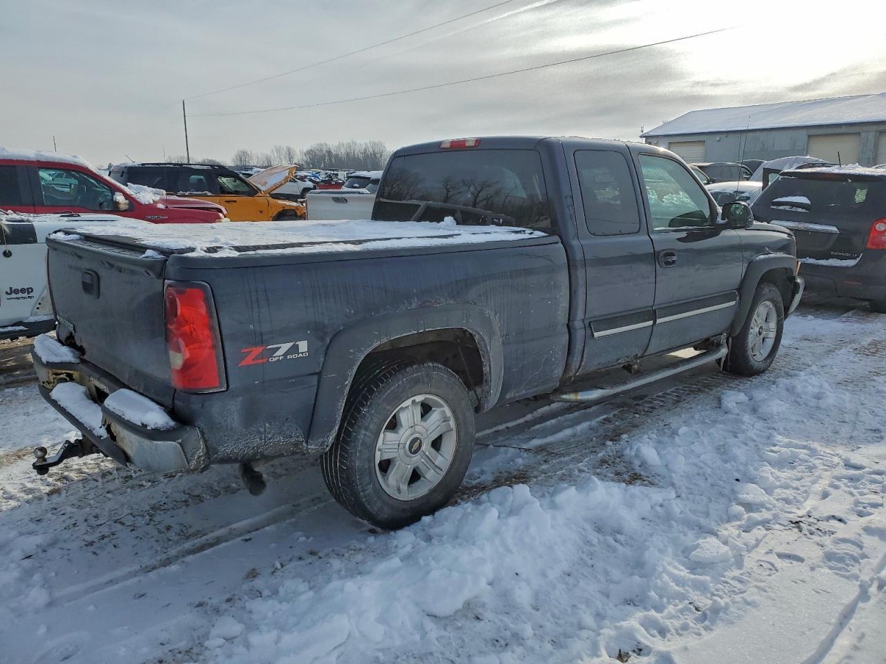 2007 Chevrolet Silverado K1500 Classic - Фото 3