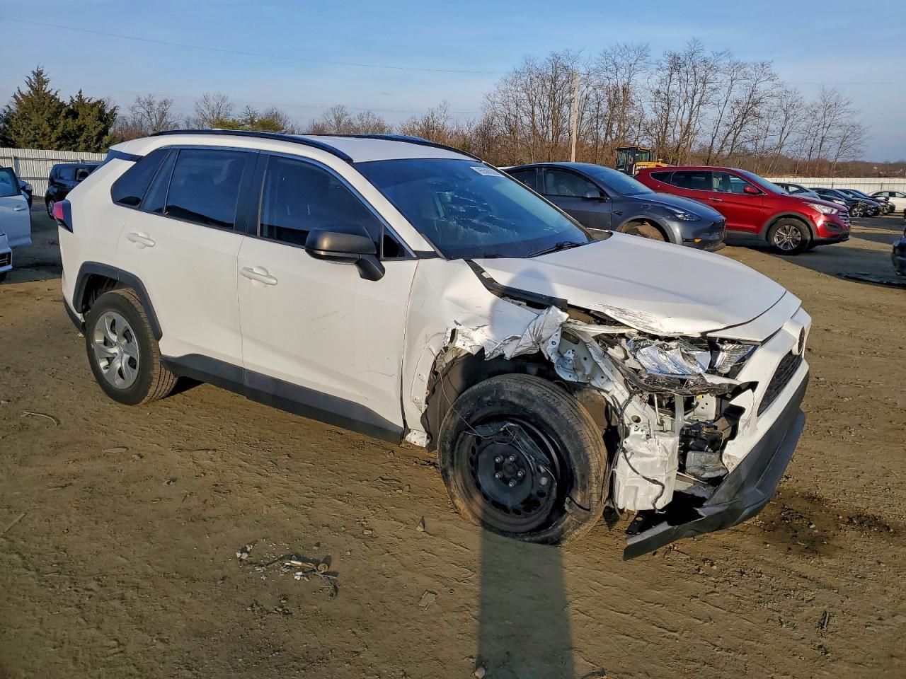 2020 Toyota Rav4 Le - Фото 4