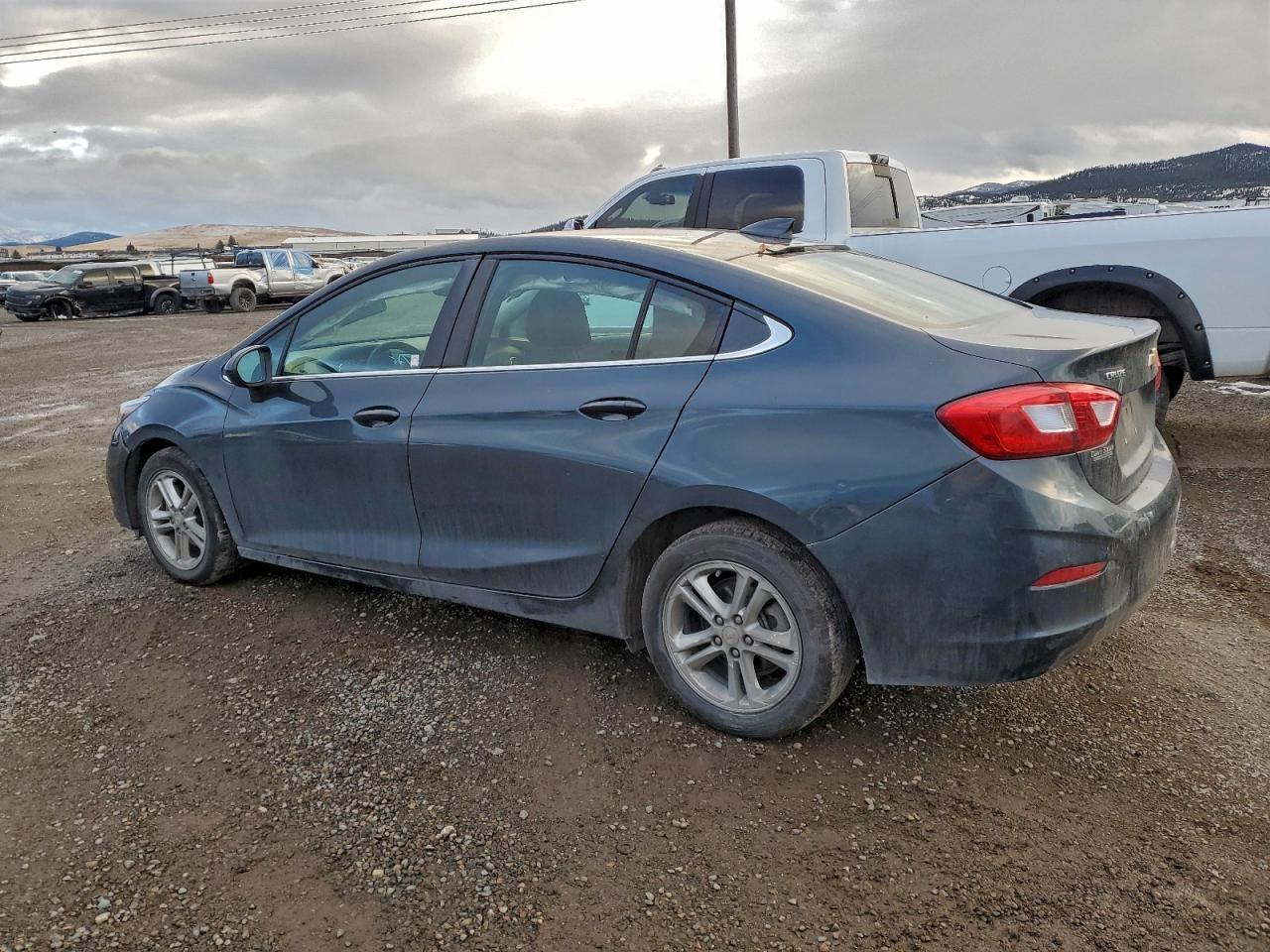 2018 Chevrolet Cruze Lt - Фото 2