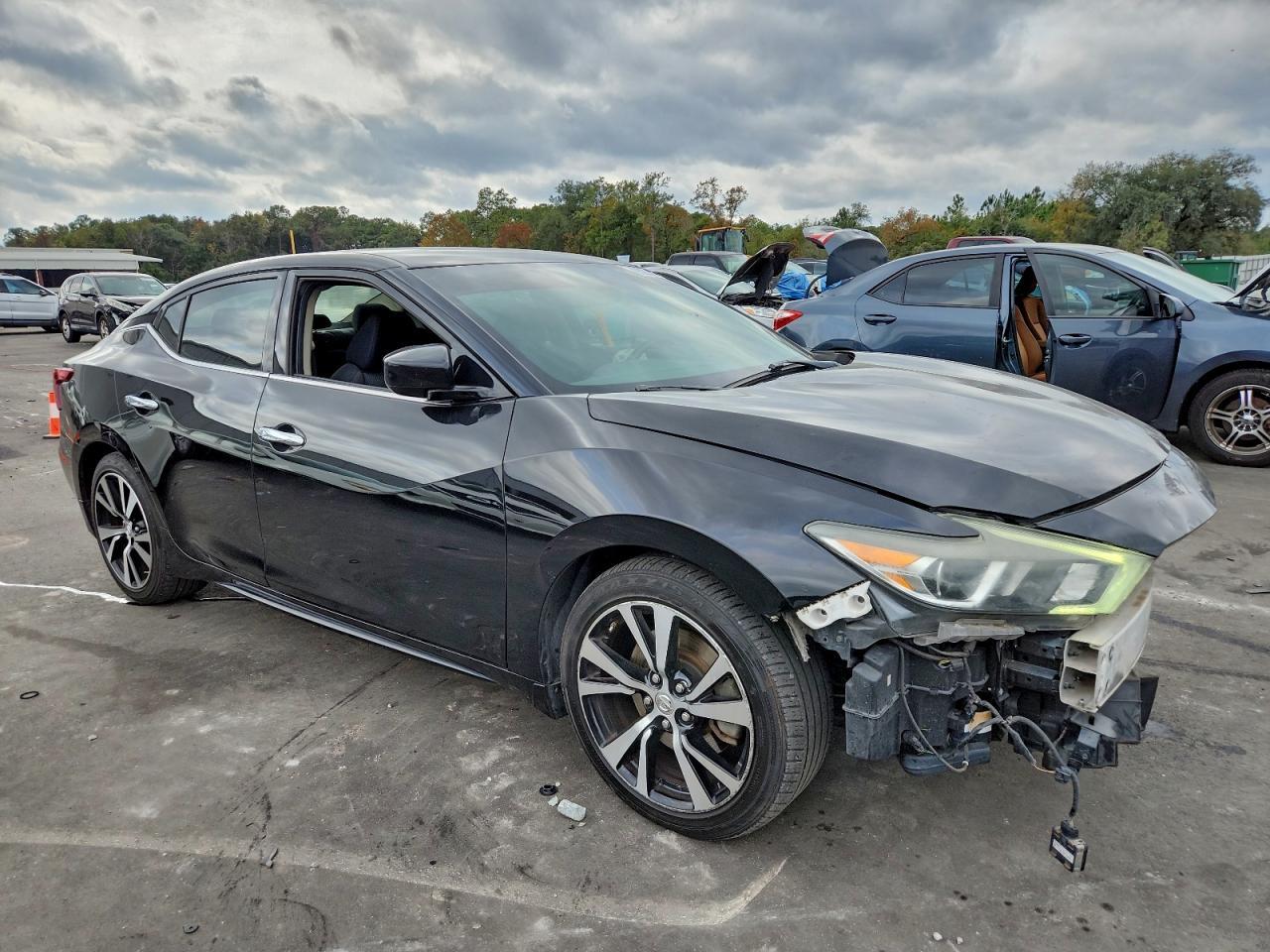 2017 Nissan Maxima 3.5S - Фото 4