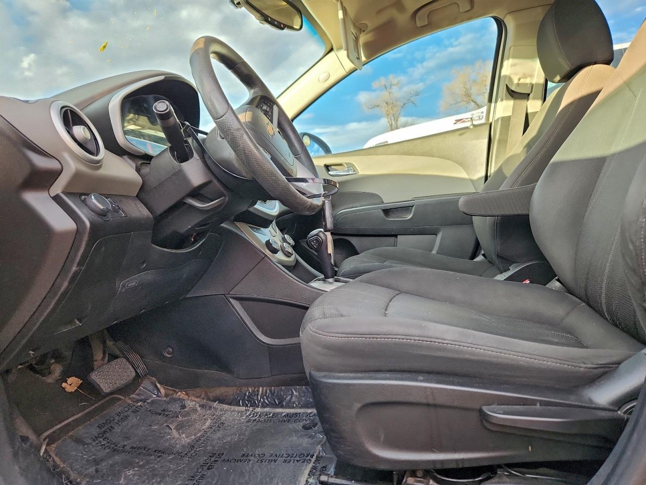 2017 Chevrolet Sonic Lt - Фото 7