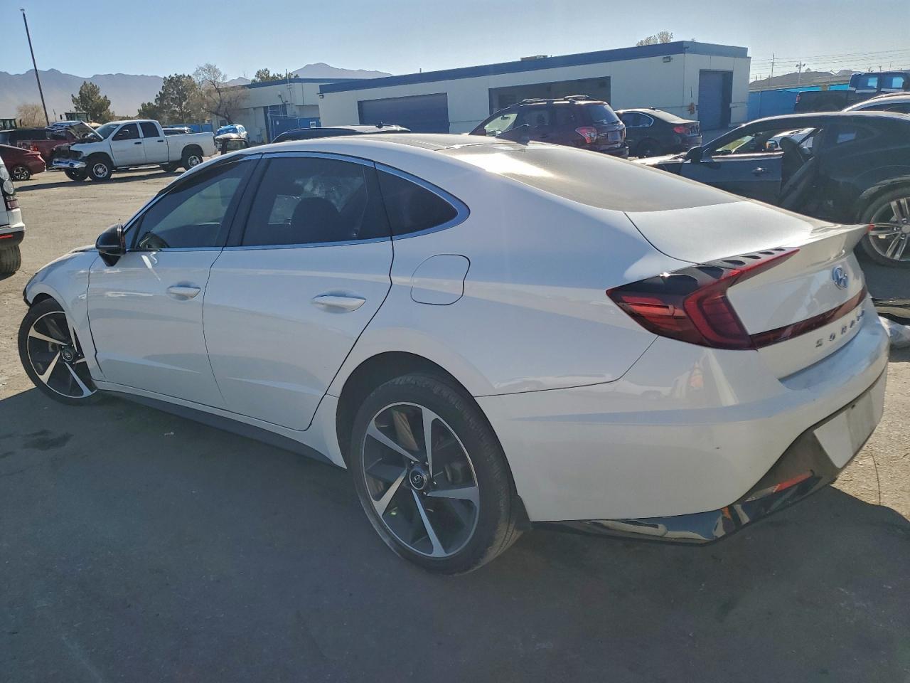 2021 Hyundai Sonata Sel Plus - Image 2