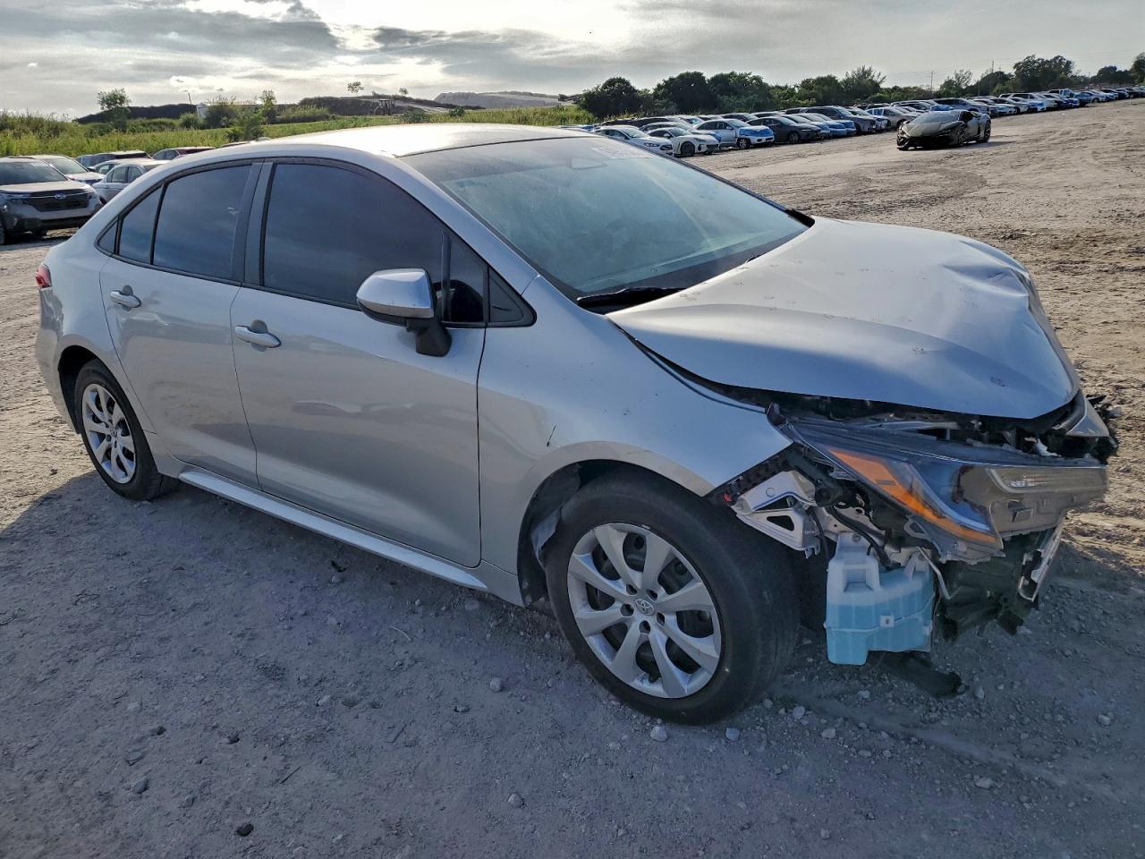 2024 Toyota Corolla Le - Фото 4