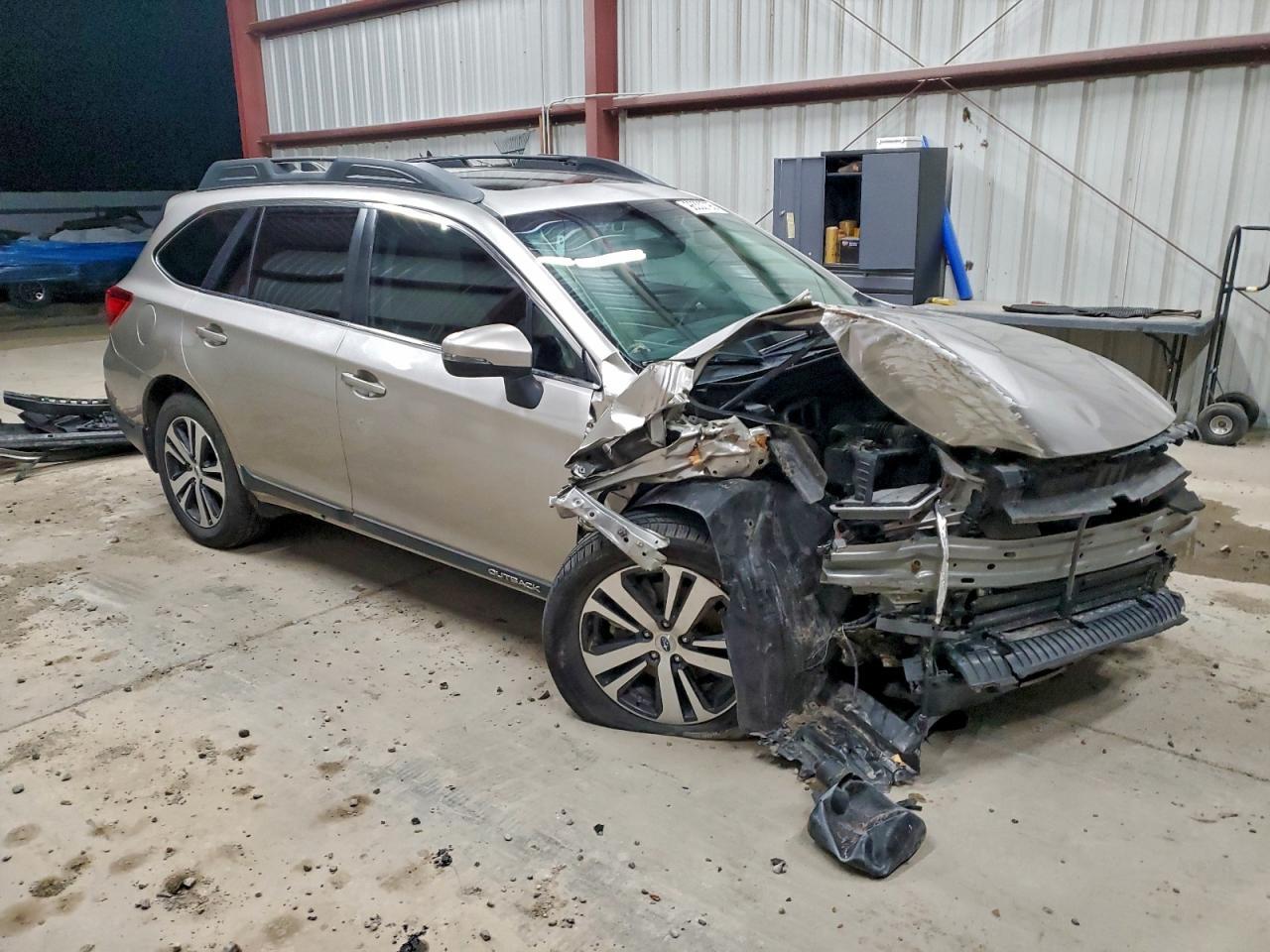 2019 Subaru Outback 2.5I Limited - Image 4