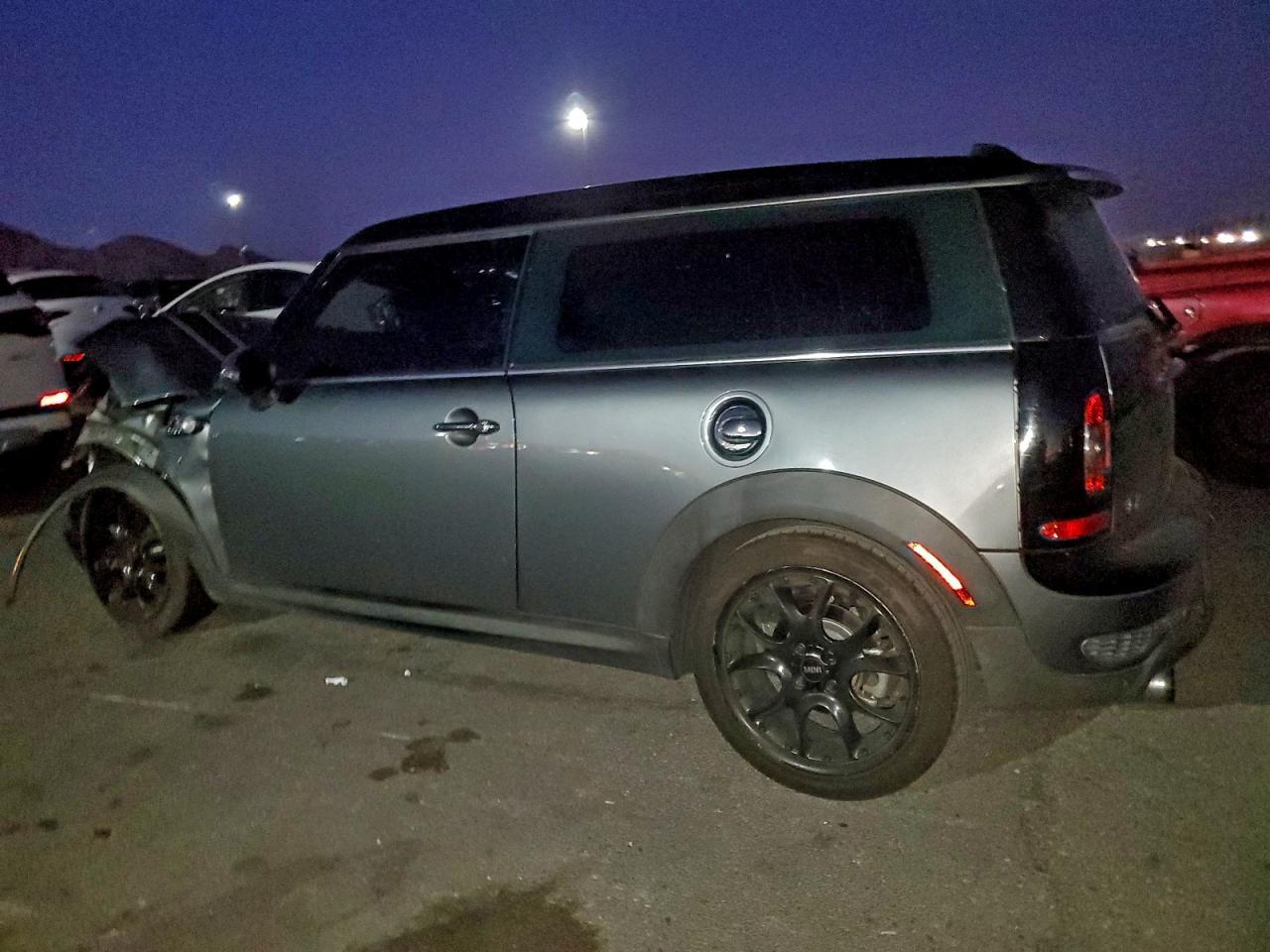 2009 Mini Cooper S Clubman - Фото 2