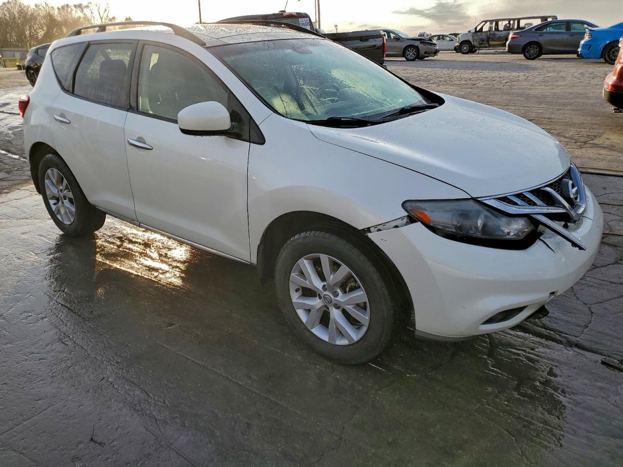 2012 Nissan Murano S - Image 4