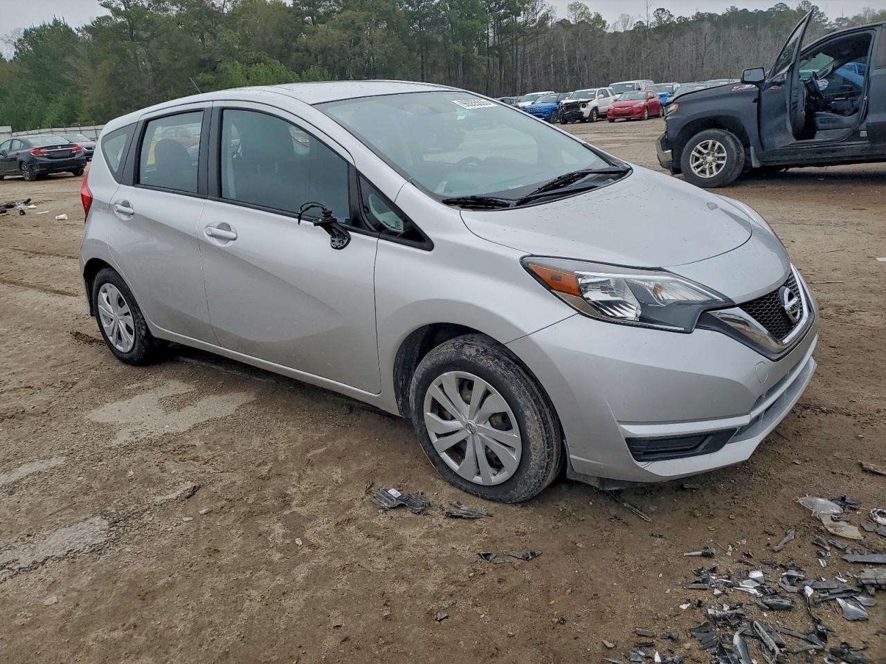 2018 Nissan Versa Note S - Image 4