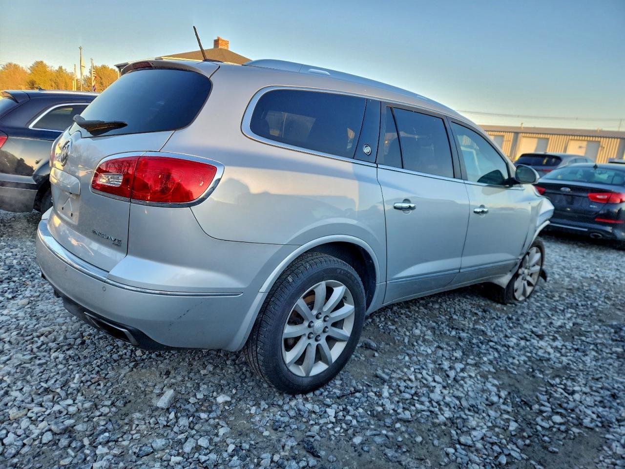 2016 Buick Enclave - Image 3