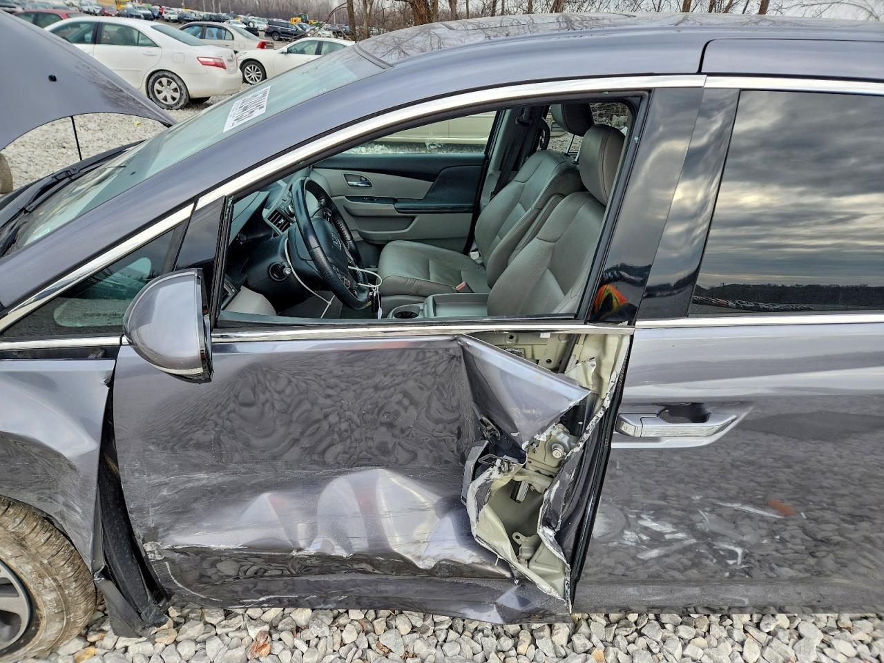 2016 Honda Odyssey Touring - Фото 7