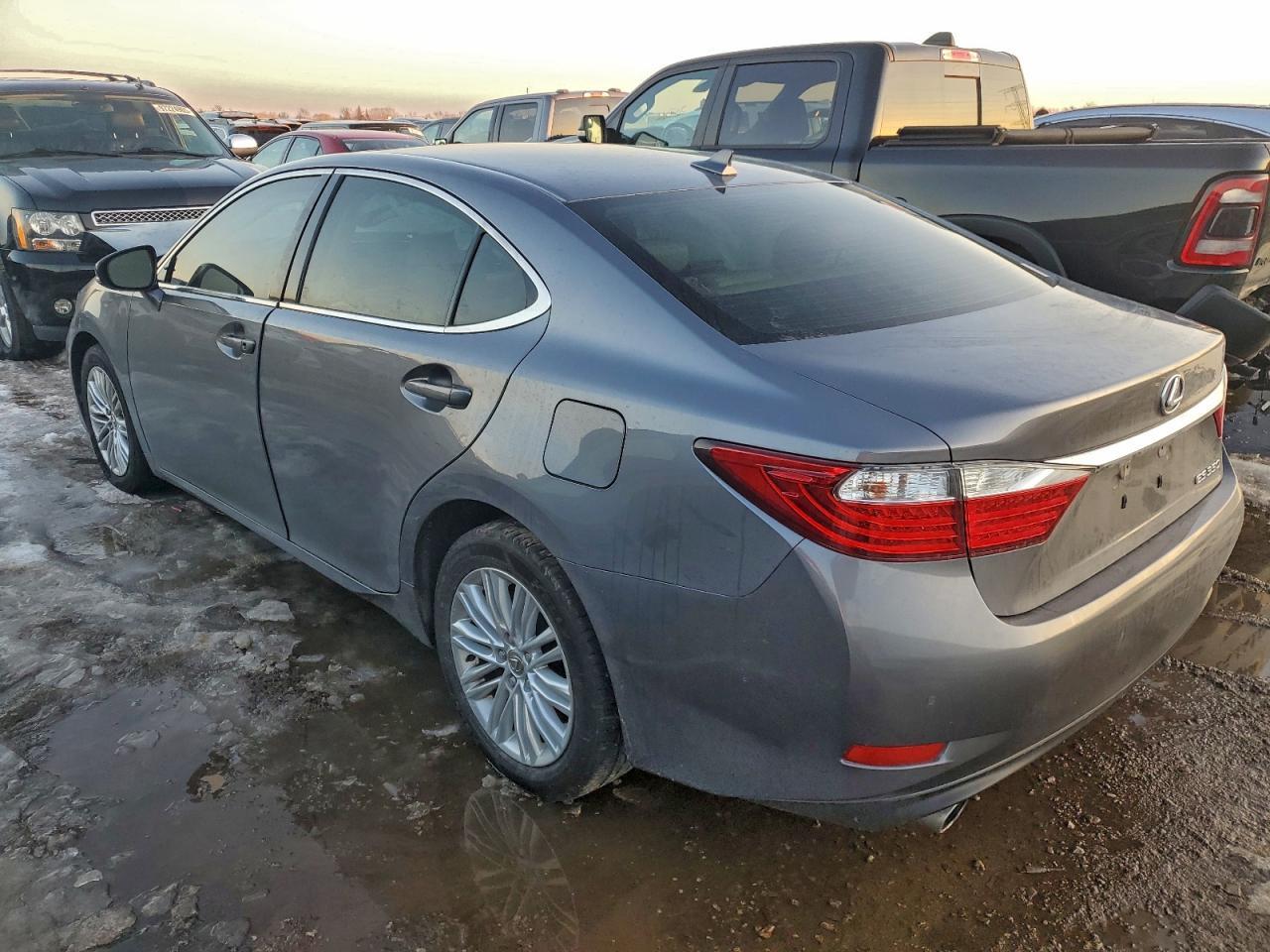 2014 Lexus Es 350 - Фото 2