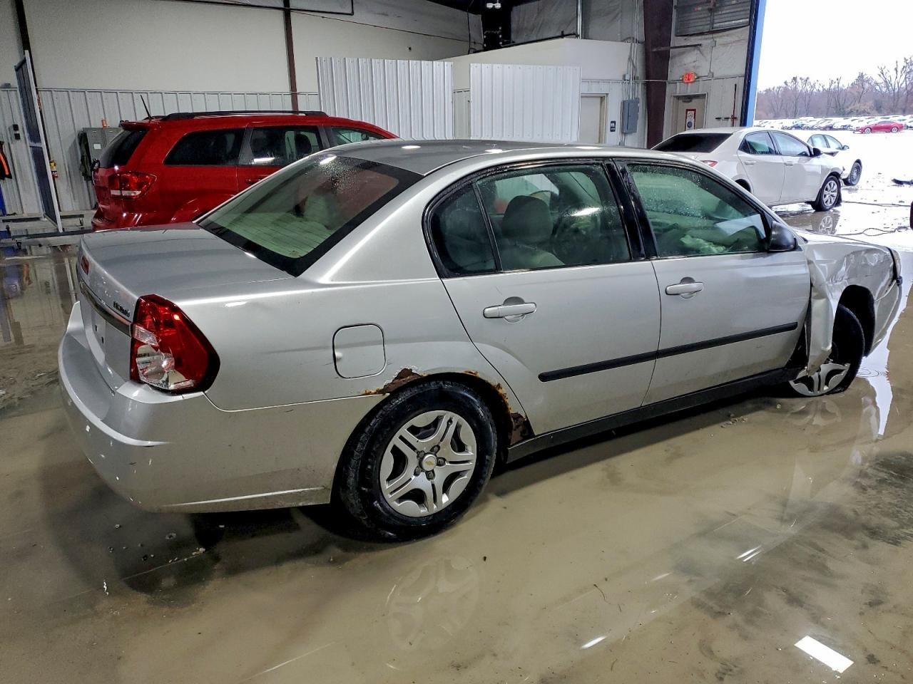 2005 Chevrolet Malibu - Фото 3