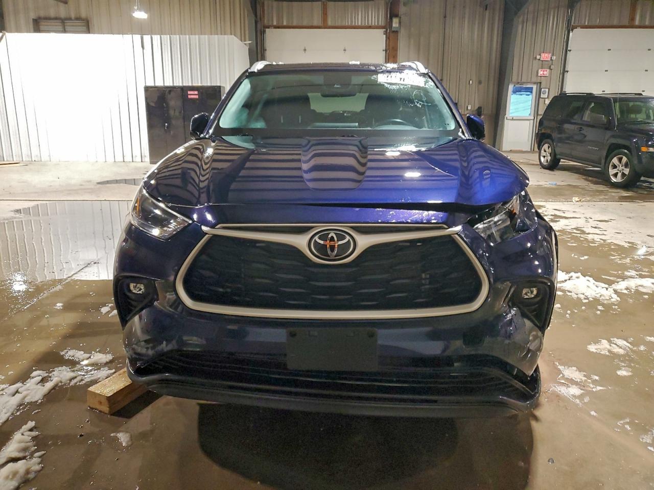 2022 Toyota Highlander Xle - Фото 5