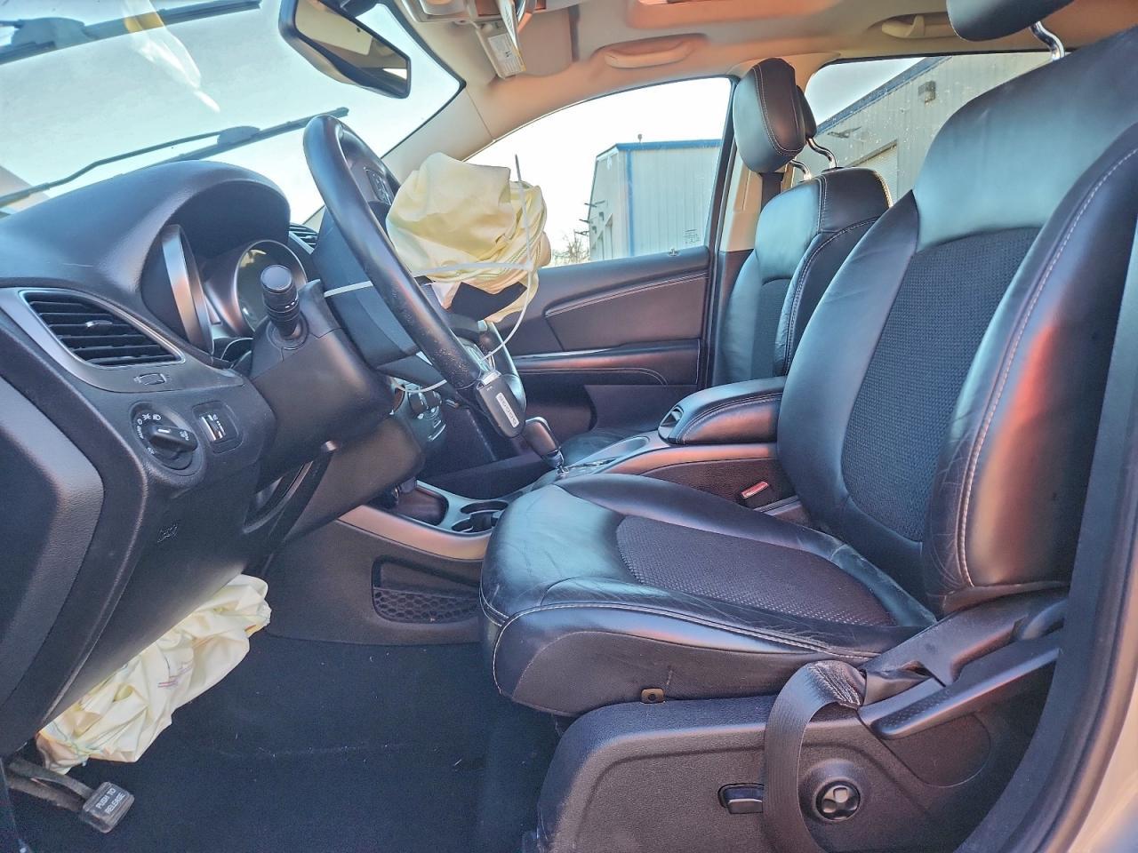 2015 Dodge Journey Crossroad - Image 7